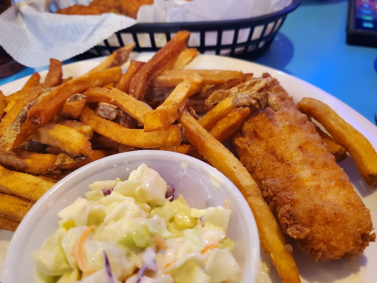 Peg & Doc's Sports Bar & Grill